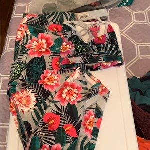 Sports bra and leggings set